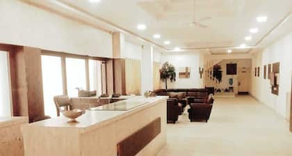 Hotel Ranjit Residency