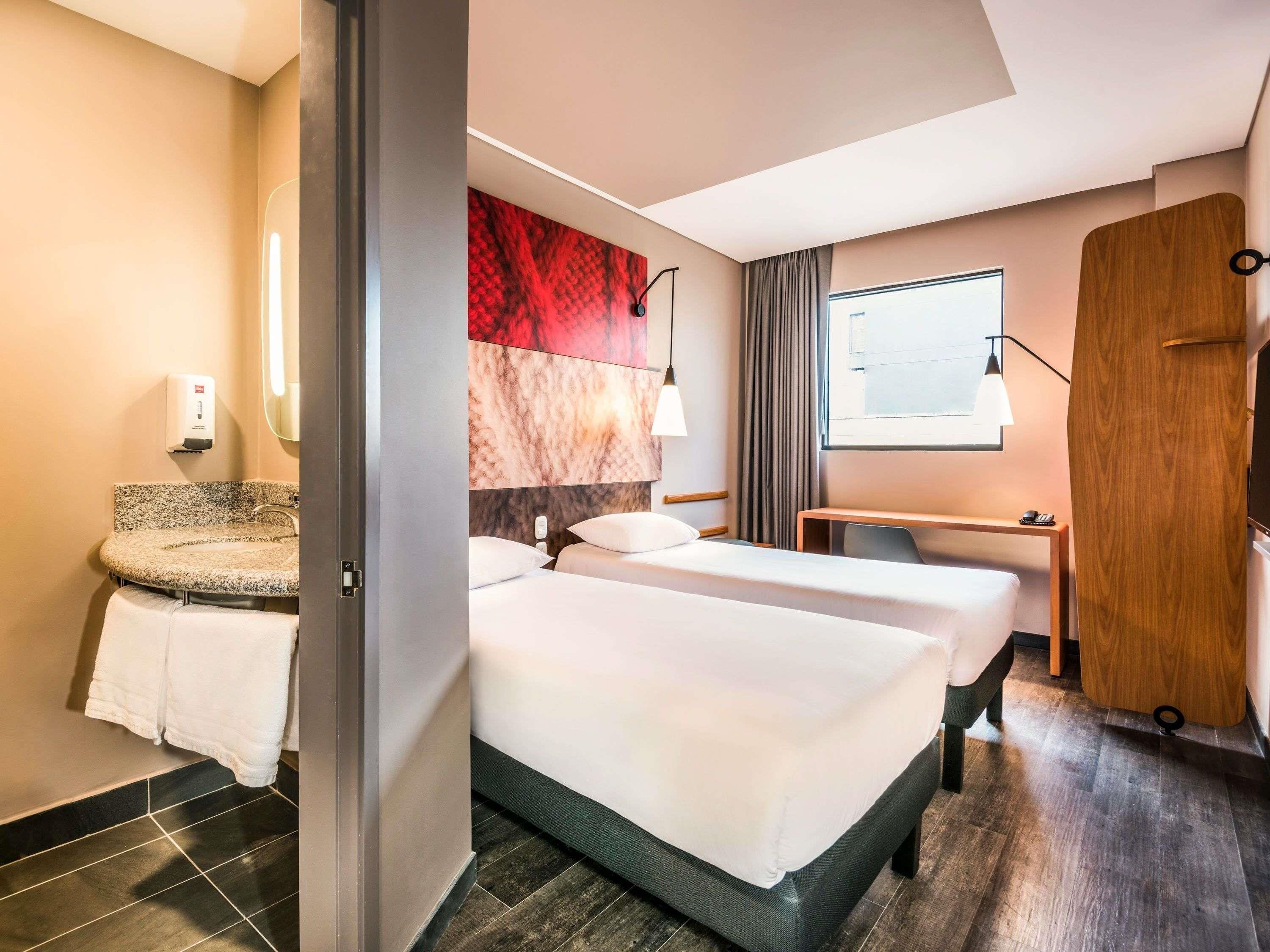 In-room safe, desk, laptop workspace, soundproofing