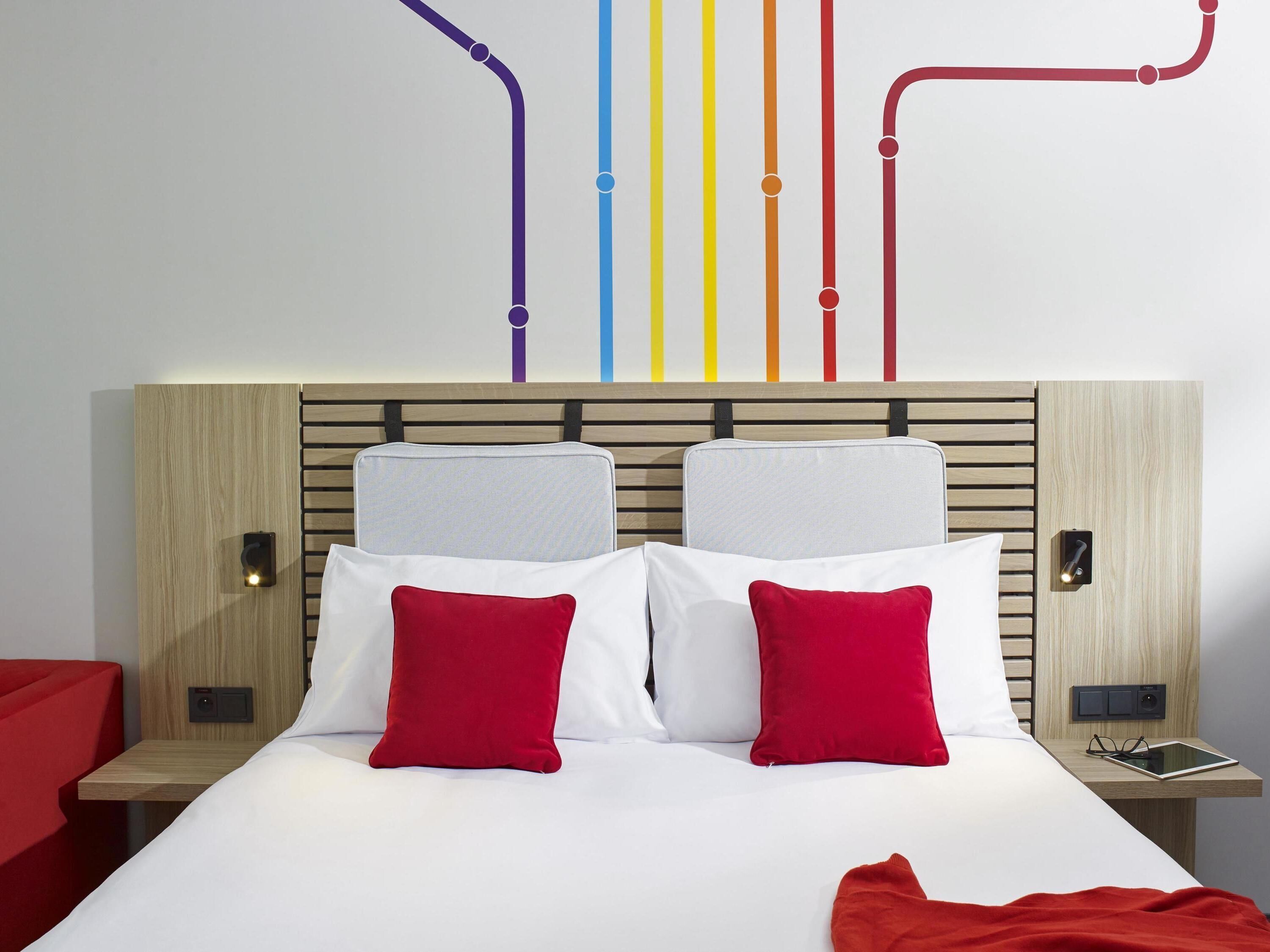 Quarto conforto, 1 cama de casal e sofá-cama | Cofres nos quartos, escrivaninha, quartos à prova de som