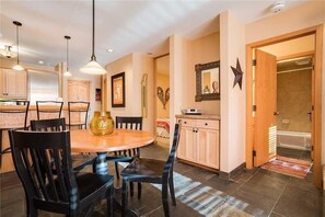 Condo, Multiple Beds (1107 Trappeur's Lodge, Trappeur's Cro) | Private kitchen | Fridge, microwave, stovetop, dishwasher