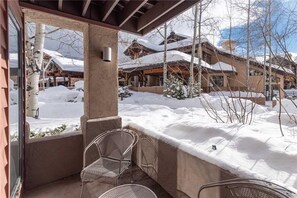 Lägenhet - flera sängar (1112 Trappeur's Lodge, Trappeur's Cro) | Balkong