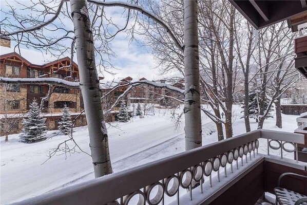 Apartment, Mehrere Betten (1204 Trappeur's Lodge, Trappeur's Cro) | Balkon