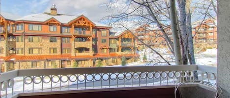 Apartment | Balcony