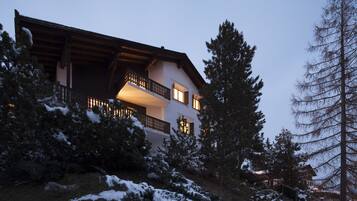 ์๋ฐ ์์ค ์ ๋ฉด