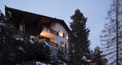 Chasa Diala Wohnung Ena