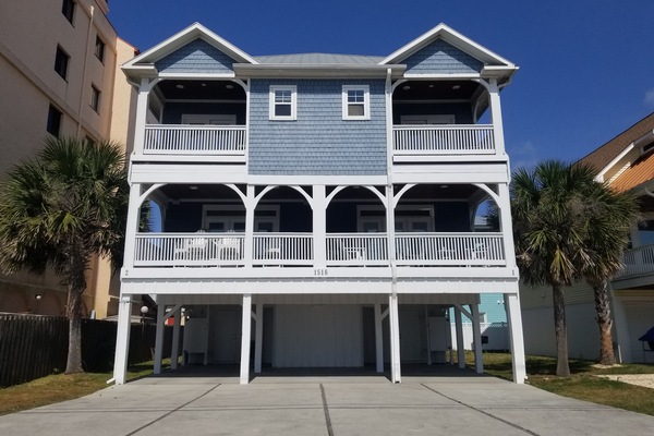 The right side, your vacation destination!