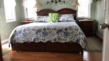 1 habitación, tabla de planchar con plancha, wifi gratis y ropa de cama