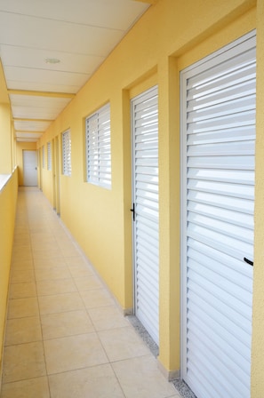 Hallway - Studio Ana Laura (São Paulo)