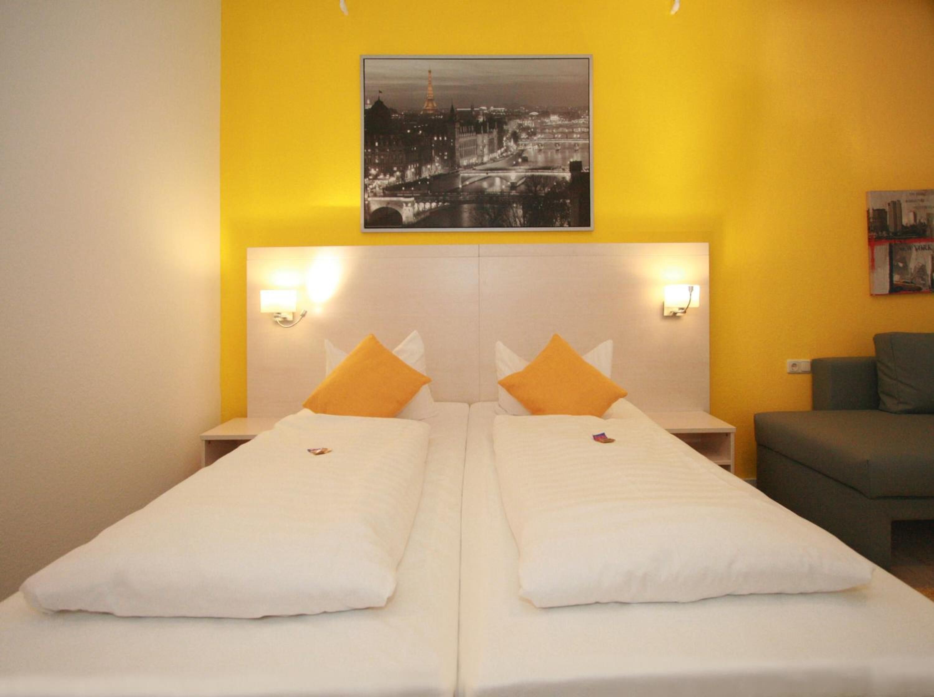 premium bedding, in-room safe, desk, soundproofing