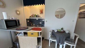 Uklassifisert bilde, 3 av 19, knapp