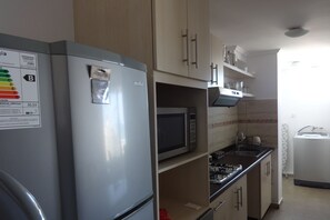 Appartamento, 2 camere da letto | Cucina privata | Frigorifero, forno, piano cottura, pentole/stoviglie/utensili