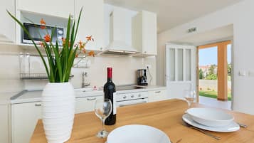 Comfort 1 bedroom apartment | Decoración individual, mobiliario individual, escritorio y wifi gratis