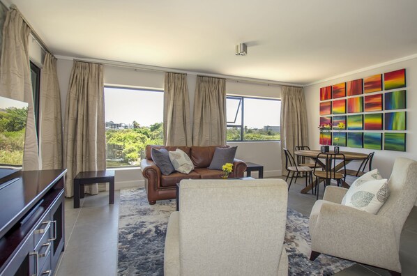 Lägenhet - 3 sovrum | Vardagsrum | LCD-tv