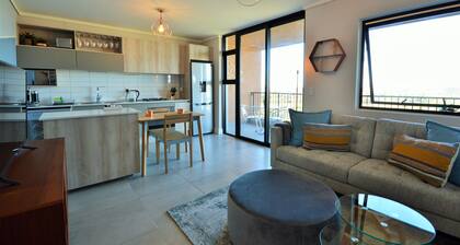 Waters Edge Luxury Apartments