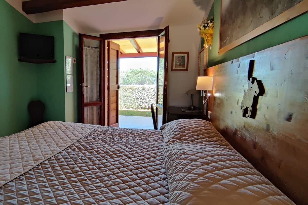 Panoramic Double or Twin Room, 1 Bedroom, Non Smoking, Valley View | 1 bedroom, memory-foam beds, in-room safe, desk