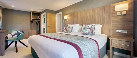 Deluxe-sviitti | 1 makuuhuone, ylelliset vuodevaatteet, pimennysverhot