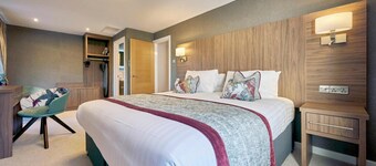 The Melbreak Hotel