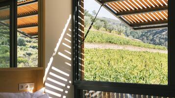 Cottage, 3 kamar tidur | Selimut bulu angsa, ruang kerja ramah laptop, dan kedap suara