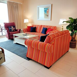 TV connectée, lecteur de DVD, livres