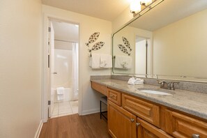 Hair dryer - Phoenix 8 ~ Two Bedroom ~ 3rd FLOOR!!!! (Orange Beach)