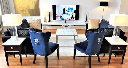 MONDRIAN Luxury Suites UNESCO Old Town