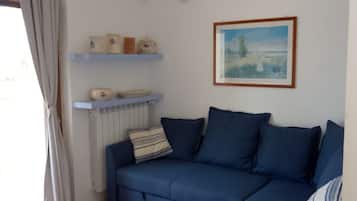 Residenza 12 | Living area | Flat-screen TV