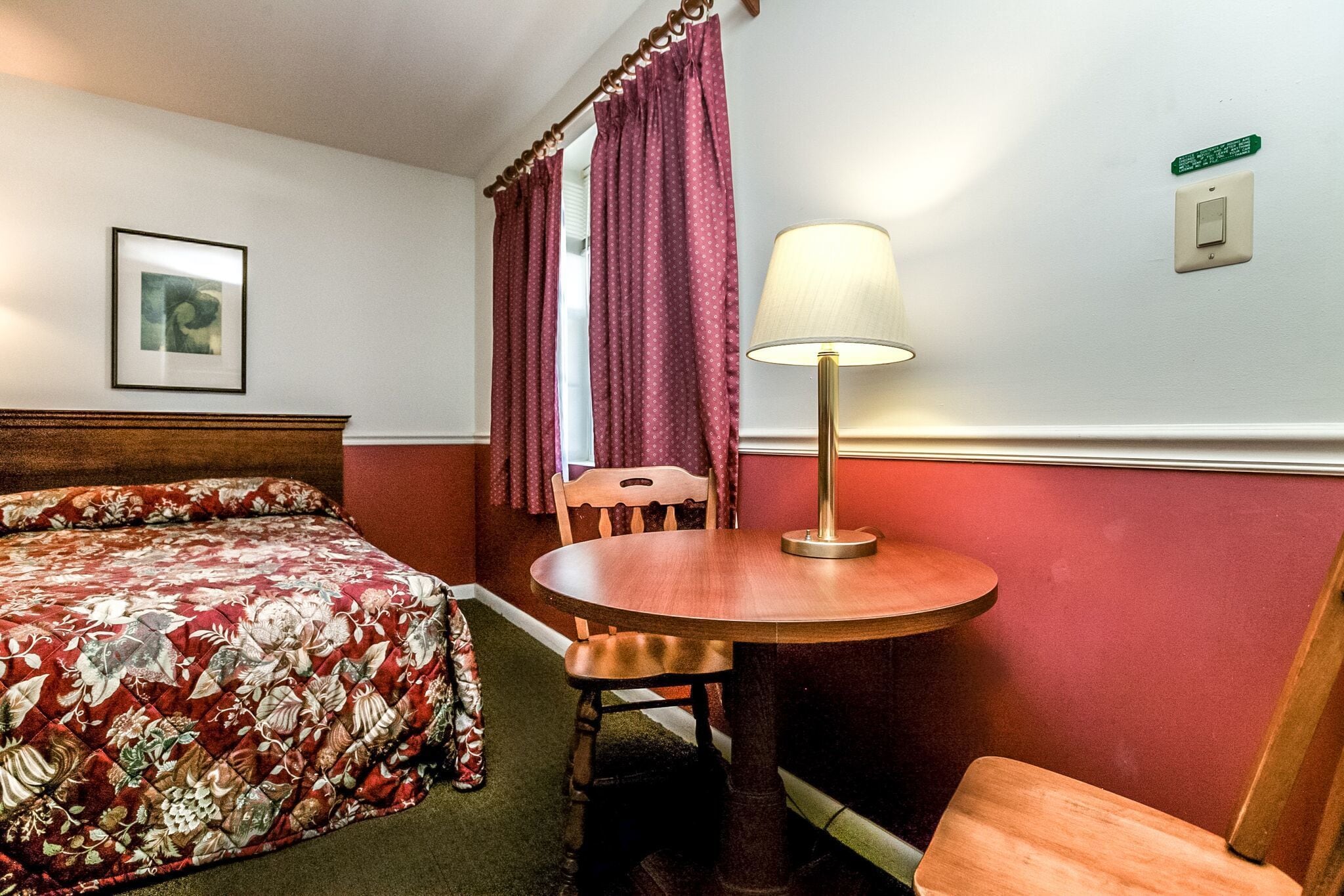 Basic Room | Free WiFi