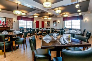 Restaurant - White Marsh Motel (White Marsh)