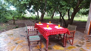 Breakfast, lunch, dinner served; local cuisine