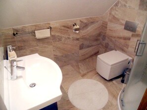 Bathroom - Penzion Via Mara (Liptovsky Mikulas)