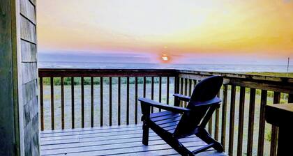 Spring Clamming! Spacious, Serene Grayland Beach Oceanfront! Wifi, Workspaces