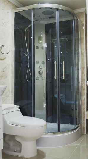 Shower, hair dryer, towels, soap - Don Alonso Apart Hotel (Antofagasta)