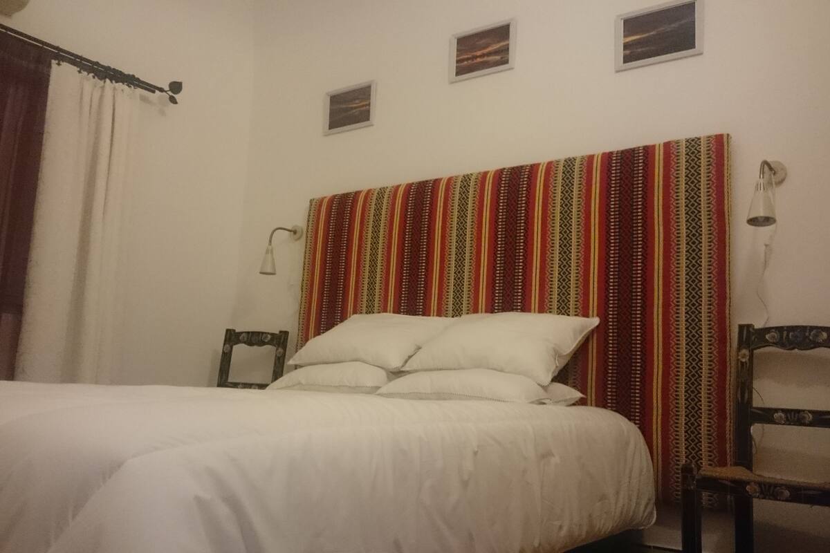 Family House, 4 Bedrooms, Non Smoking, City View | Select Comfort beds, blackout drapes, iron/ironing board (on request)