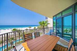 Outdoor dining - LOW 3rd FLOOR Three Bedroom ~ Phoenix West! HIGH DEMAND Condo! (Orange Beach)