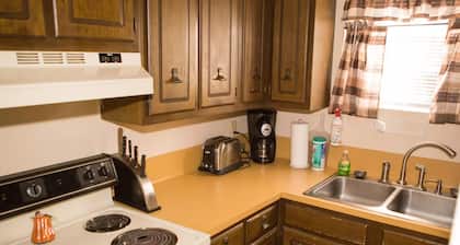 Lamplighter Suites