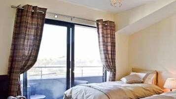 Luxury Penthouse, Multiple Beds, Terrace, Beach View | 1 bedroom, premium bedding, iron/ironing board, free WiFi