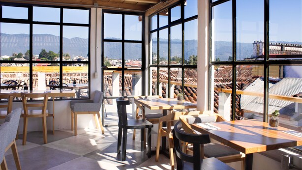 Restaurant - La Tozi Galería Hotel (San Cristóbal de las Casas)