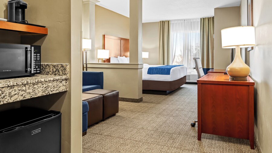 Heartland Inn and Suites