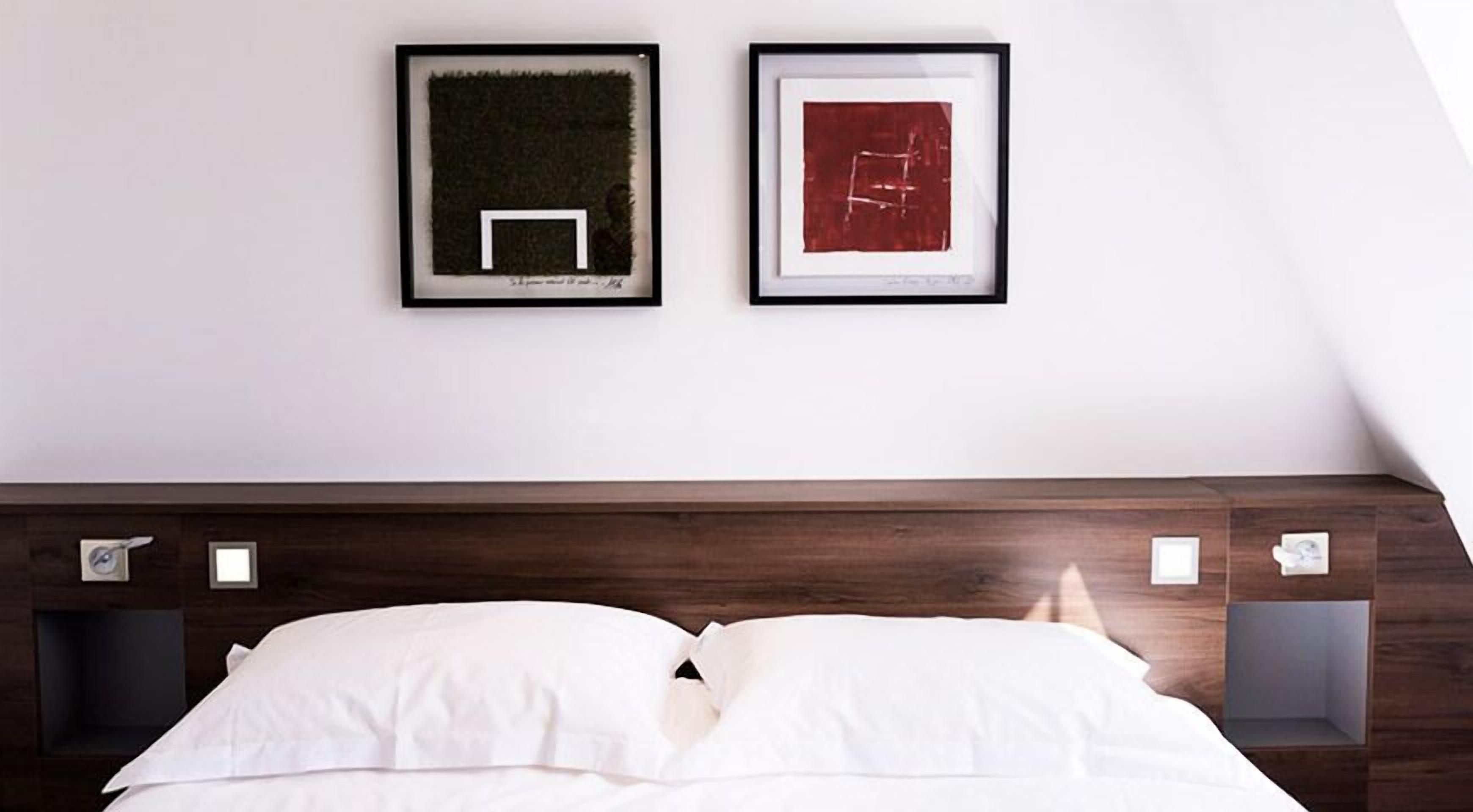 junior suite | 1 bedroom, premium bedding, desk, blackout curtains