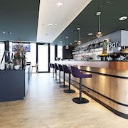 sander Hotel