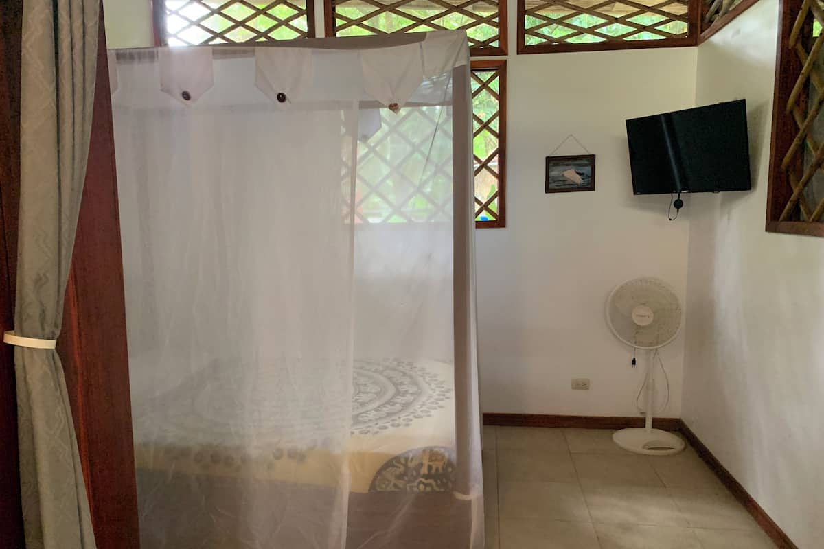 Traditional Villa, 2 Queen Beds, Garden View | In-room safe, individually decorated, iron/ironing board, free WiFi