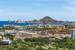 Exterior - Comfort Inn & Suites Los Cabos (Cabo San Lucas)