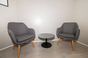 舒適公寓, 1 間臥室 | 1 間睡房、遮光窗簾/窗簾、免費 Wi-Fi、床單