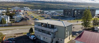 Steinaskjól Apartments - Strandgata