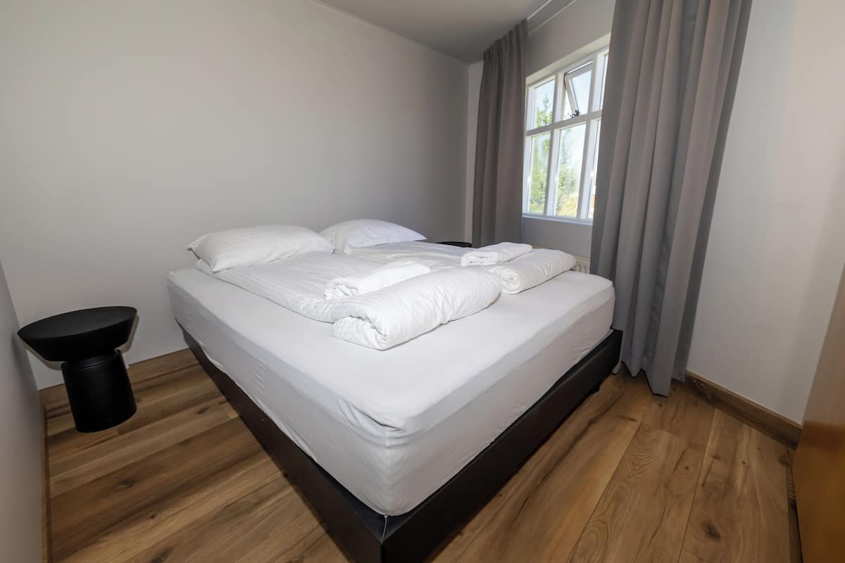 Apartamento Confort, 2 habitaciones | Cortinas opacas, wifi gratis, ropa de cama