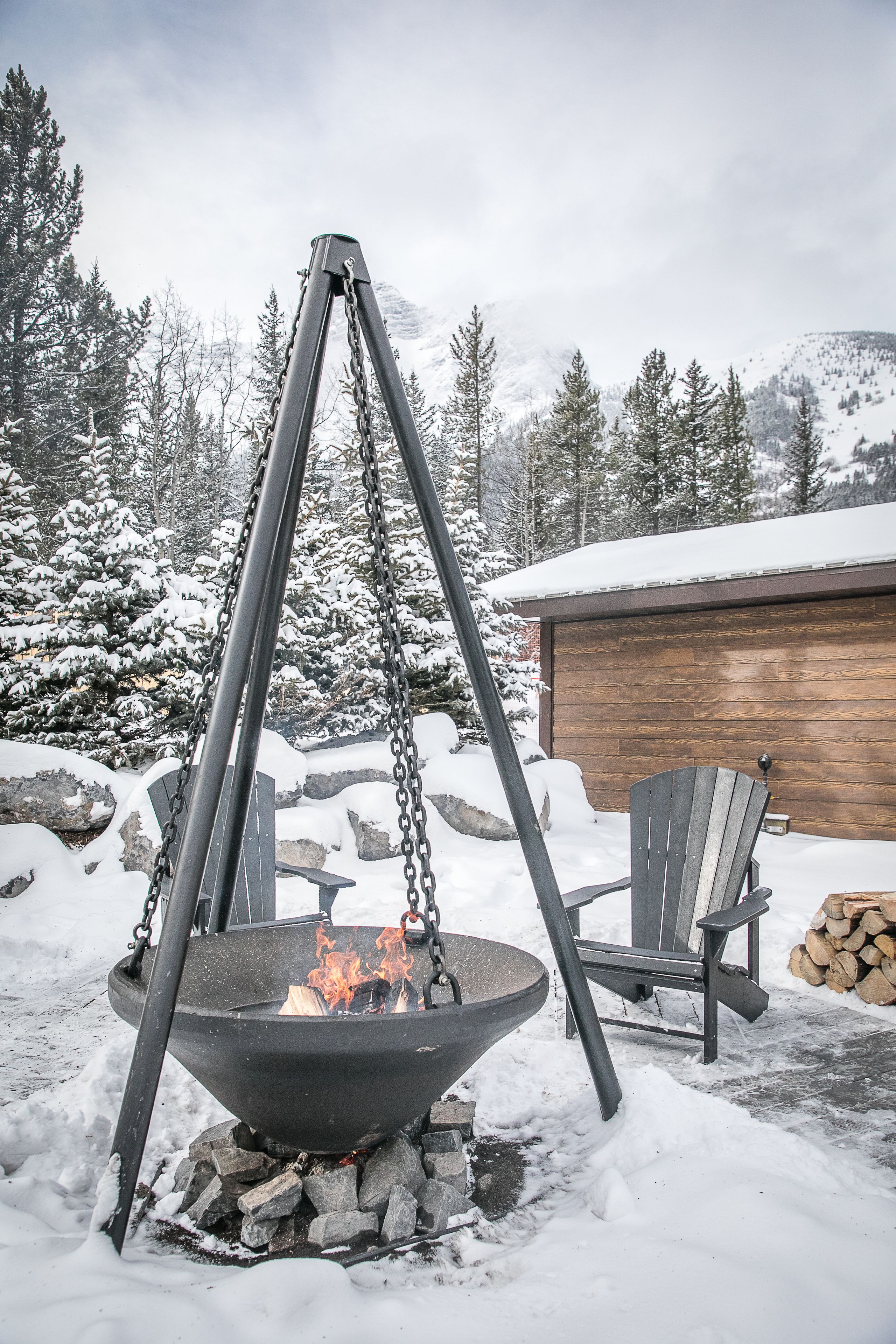 sauna, hot tub, steam room, hot springs/mineral springs