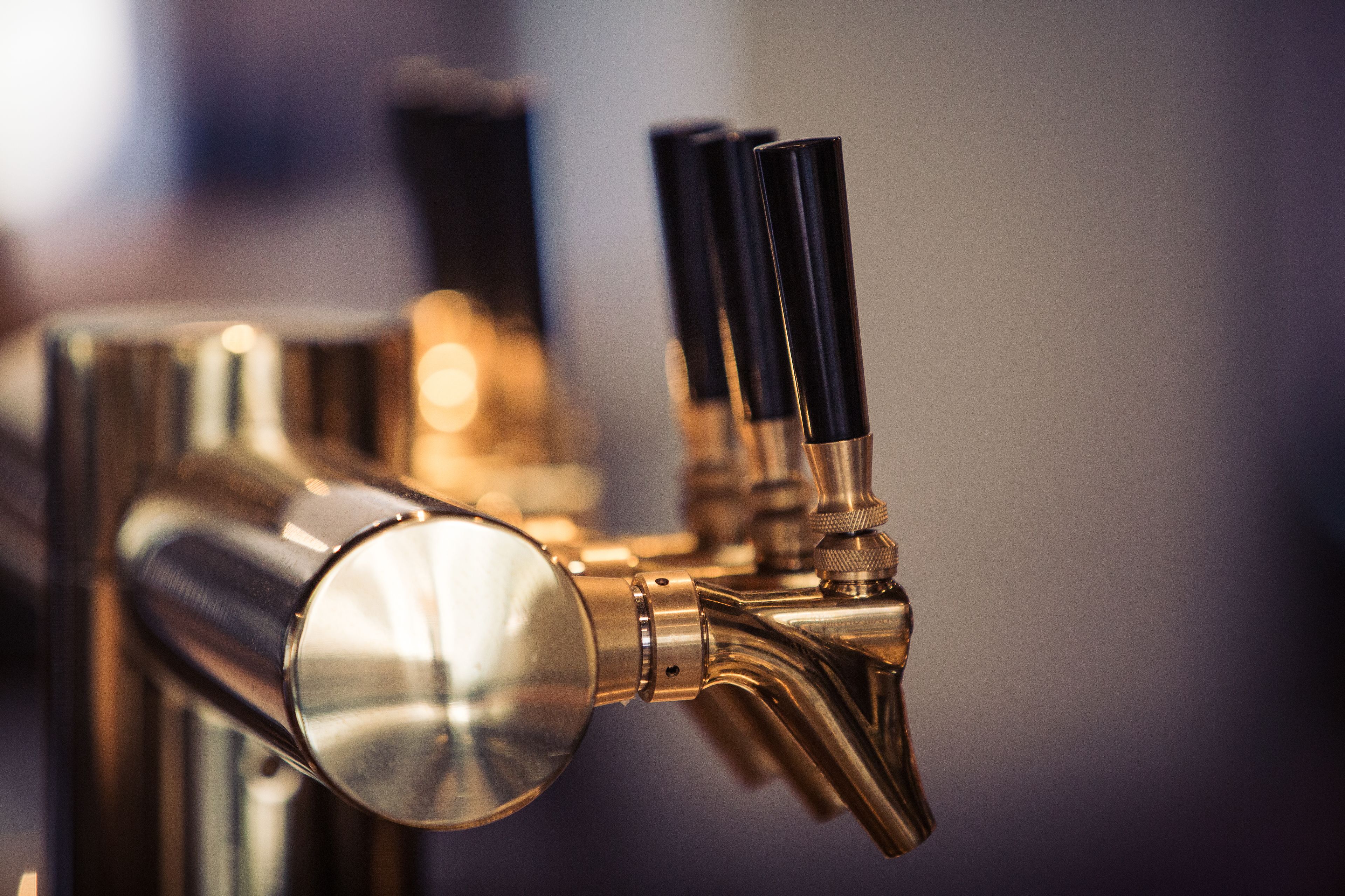 4 restaurants, breakfast, lunch, dinner served; italian cuisine