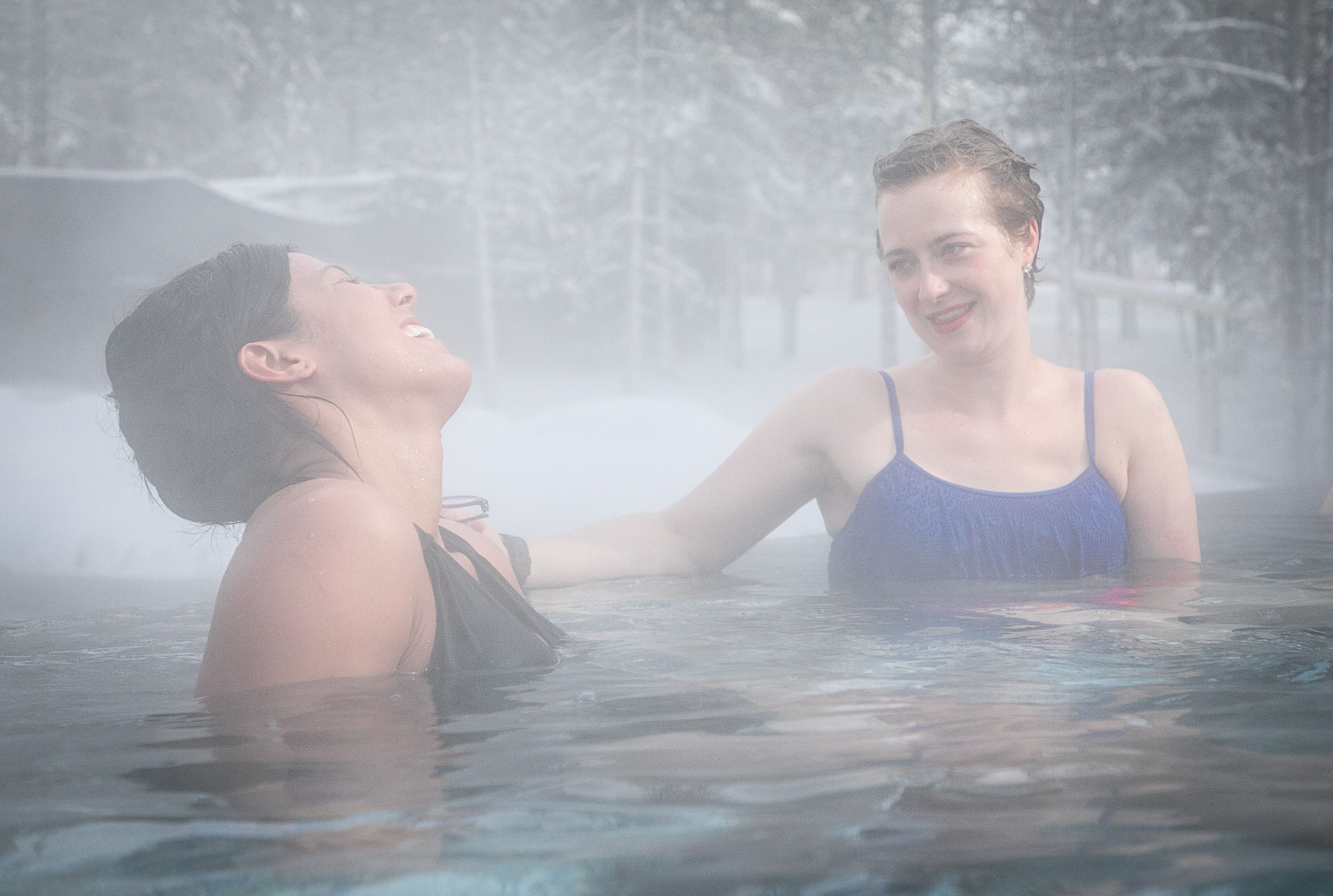 sauna, hot tub, steam room, hot springs/mineral springs