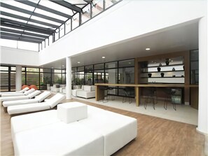 Sun deck - GoHouse Fernao SP 128 (São Paulo)