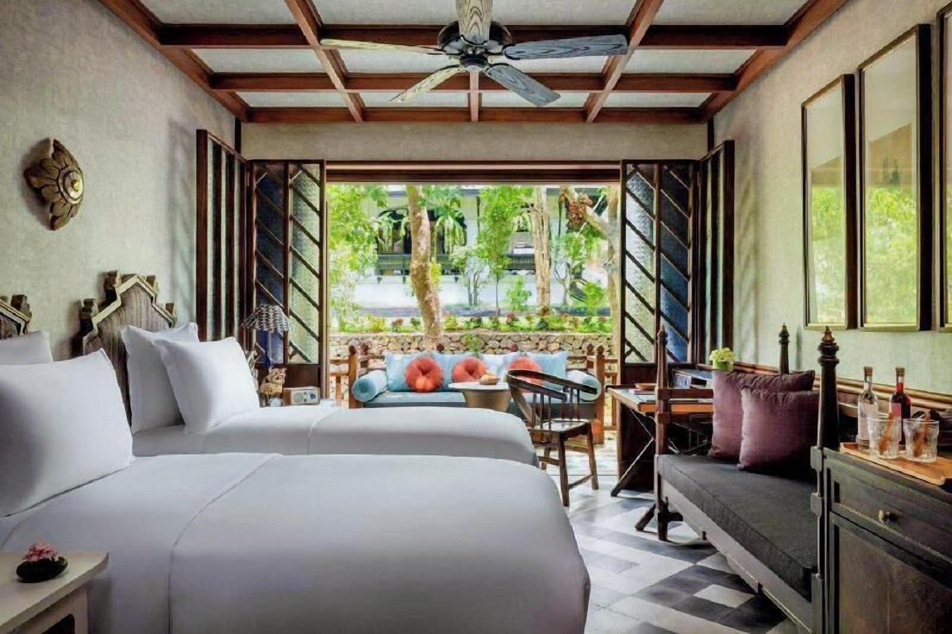 Frette Italian sheets, premium bedding, down comforters, pillowtop beds
